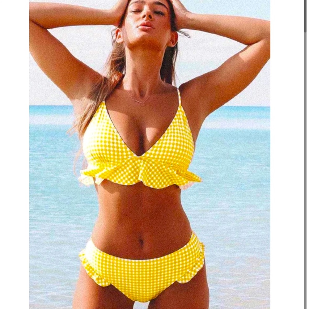 Brand new yellow gingham ruffle bikini.
